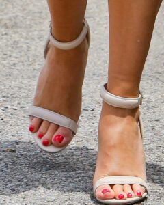 Reese Witherspoon Feet 